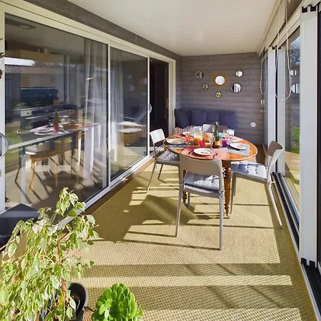 Pour 4 - Avec Piscine Chalet *